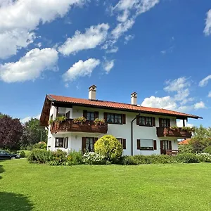 Haus Wiesengrund , Aschau im Chiemgau Deutschland